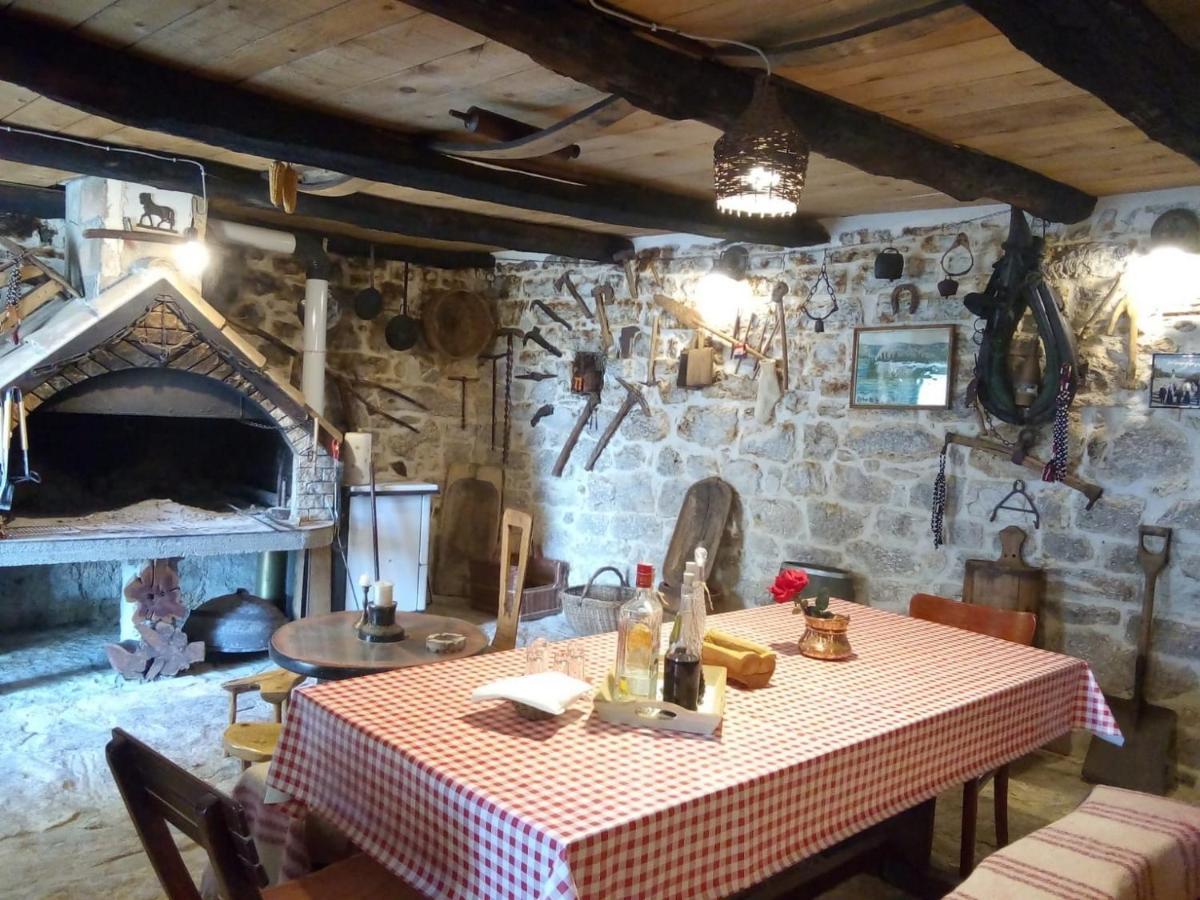 Bristane House Kuna מראה חיצוני תמונה