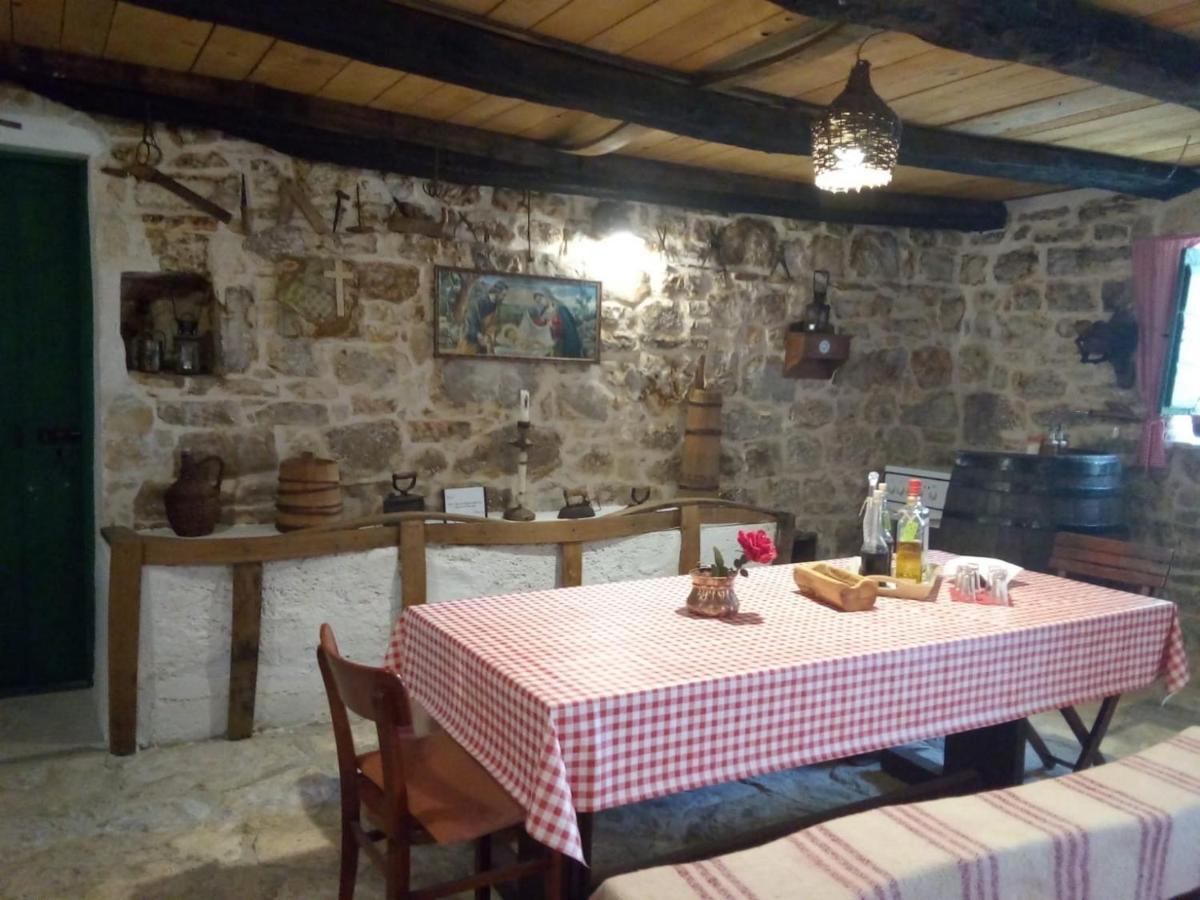 Bristane House Kuna מראה חיצוני תמונה