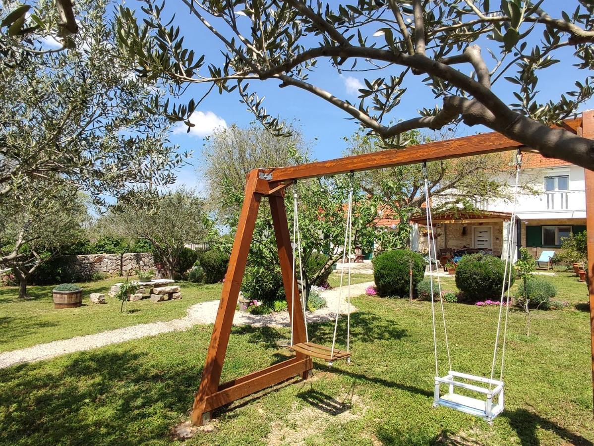 Bristane House Kuna מראה חיצוני תמונה