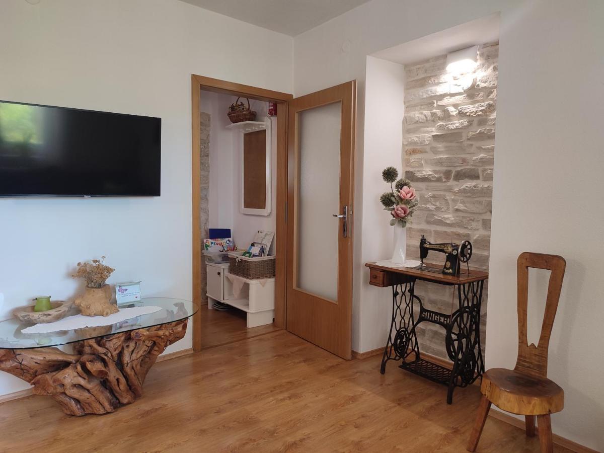 Bristane House Kuna מראה חיצוני תמונה